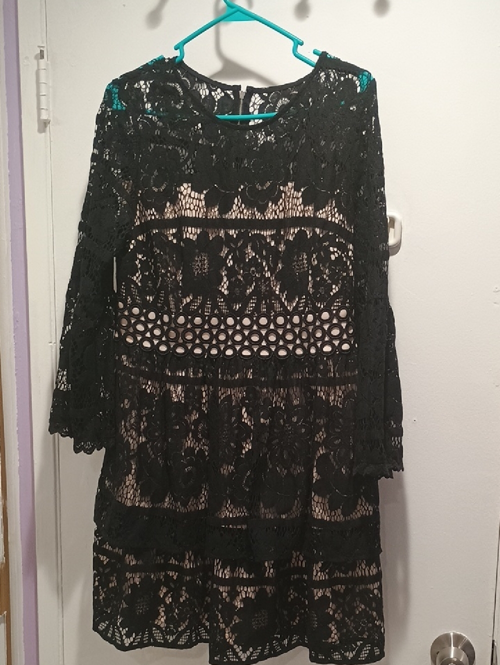 Kensie Women's Black Lace Overlay Bell Sleeve And Ruffle Dress